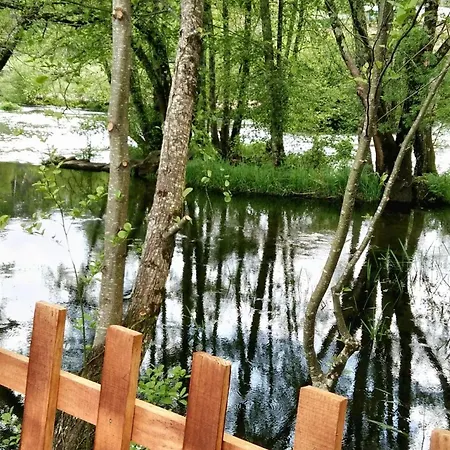 בית נופש Charming House With And Mountain Views In Rendufe