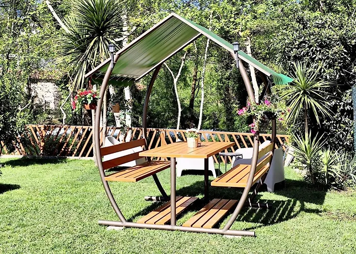 Charming House With And Mountain Views In Дом отдыха *