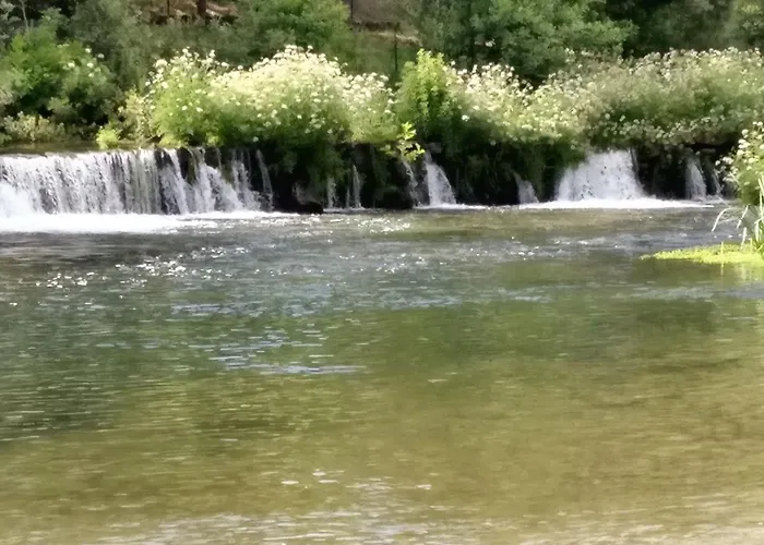 Дом отдыха Charming House With And Mountain Views In *